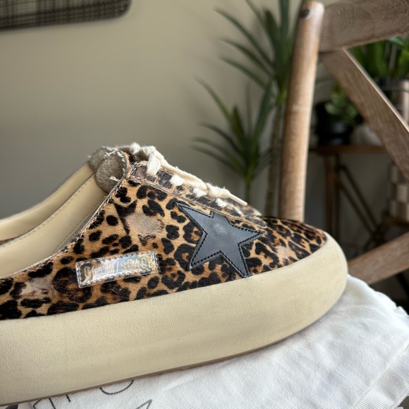 Golden goose Space-Star Sabot in leopard print pony skin with black star - Picture 6 of 13
